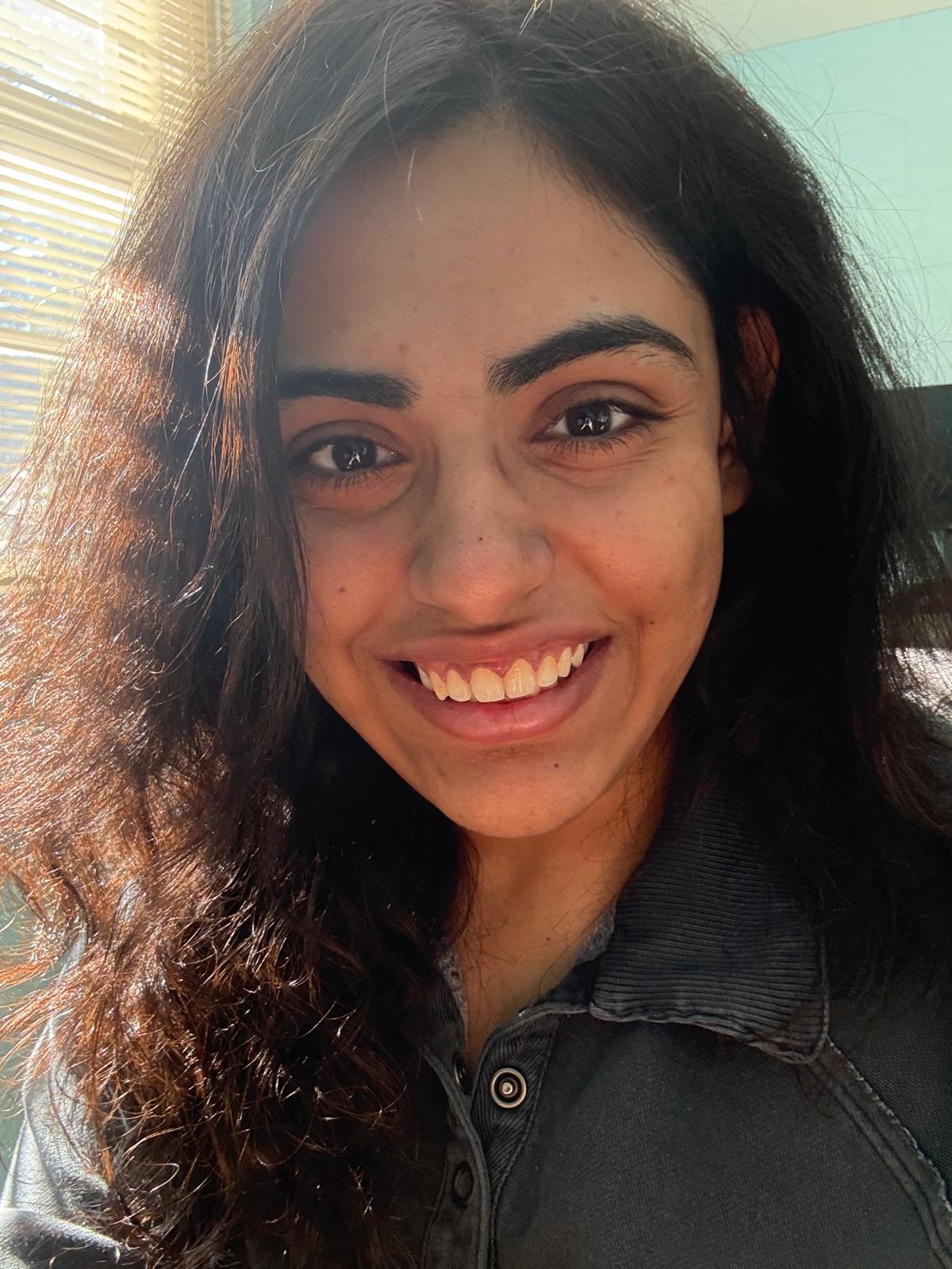 Divyanshi portrait